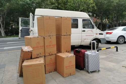 江岸行李托运公司
